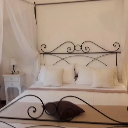 La Maison De Adele